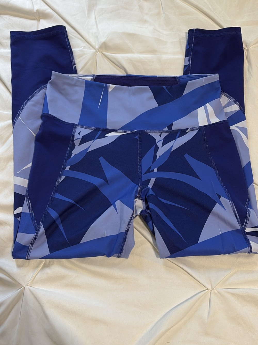 UA blue Abstract Print Workout Leggings